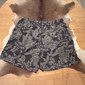 Tommy Bahama Camouflage Patterned Shorts